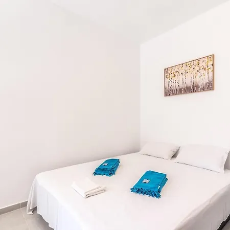 Daire Lovely Seaside Studio, Crete