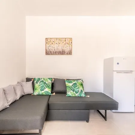 Lovely Seaside Studio, Crete Daire