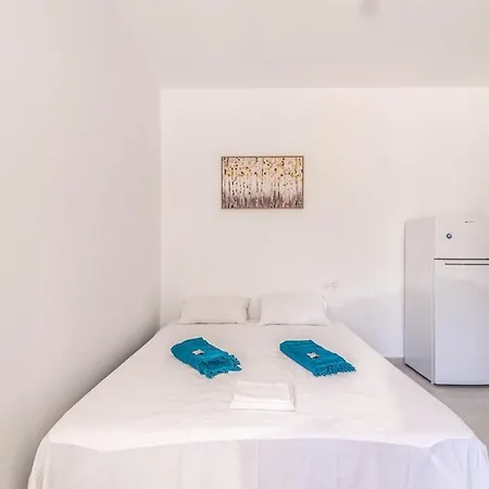 Lovely Seaside Studio, Crete Daire